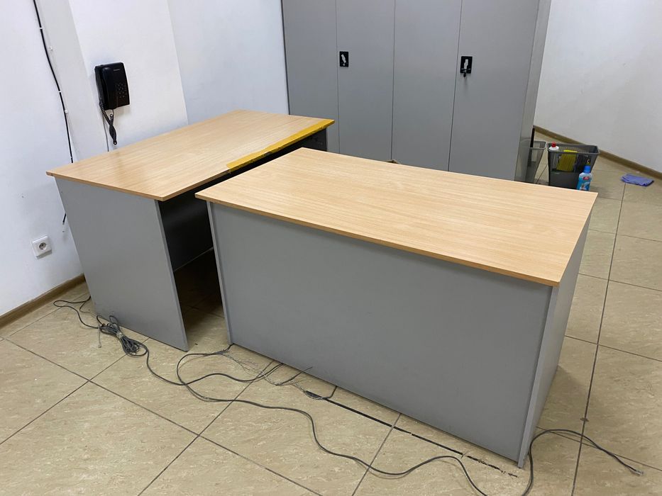 офисные столы, тумбы