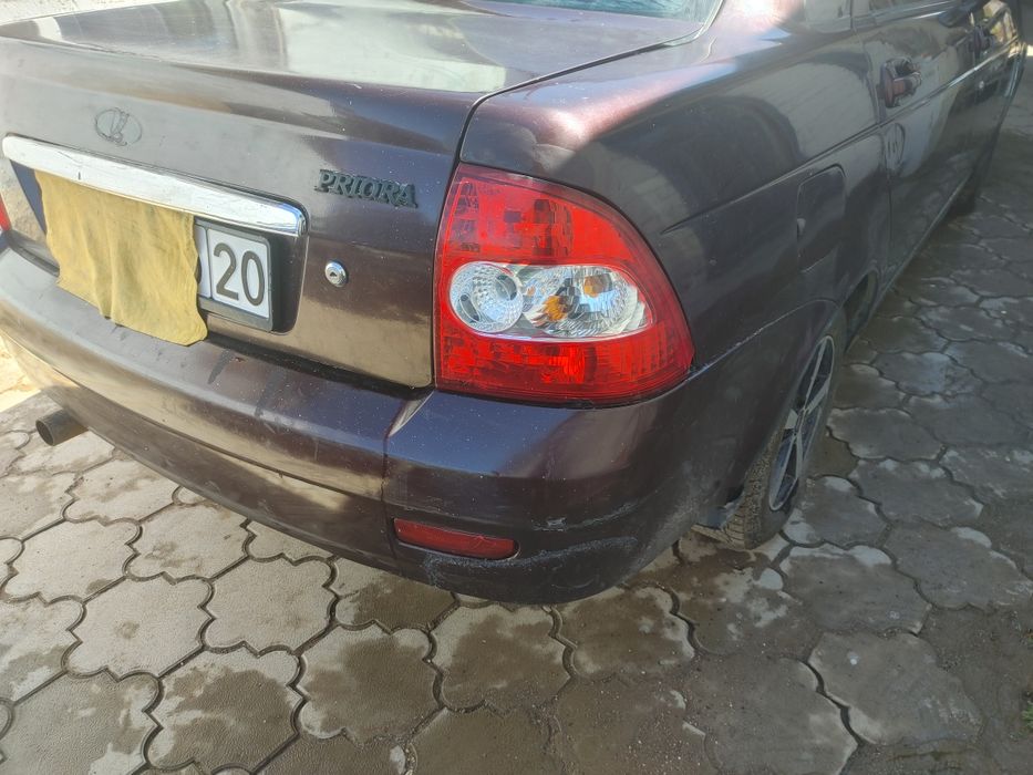 Продам Лада Приора сидан