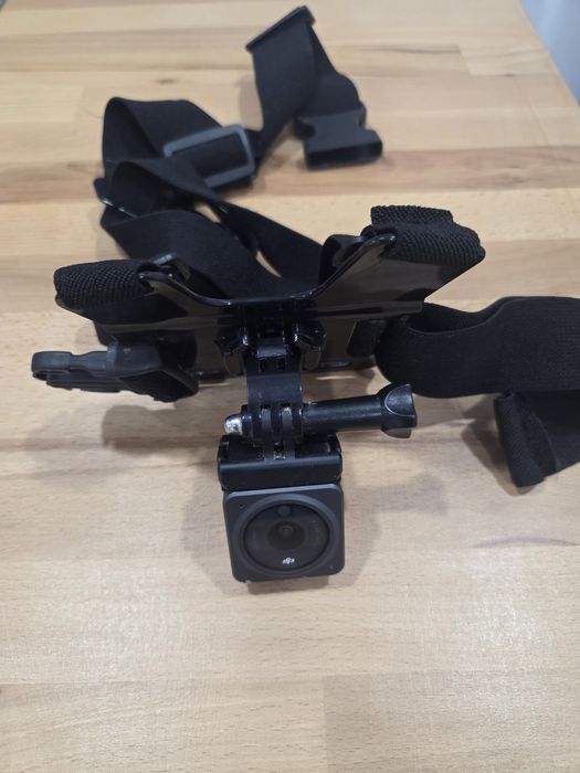 Kit DJI Action 2 Dual-Screen Combo + Card 256GB + Gentuță Hardcase & Ham Piept