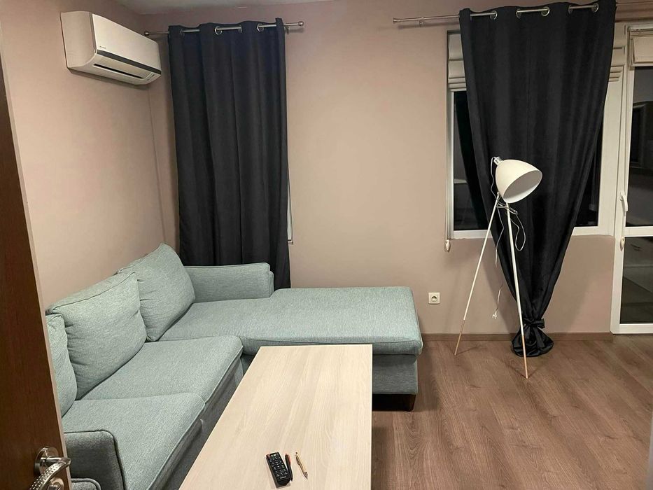 Дава се под наем Двустаен апартамент в София, Гео Милев - 67 кв.м за 550 € - Снимка #1