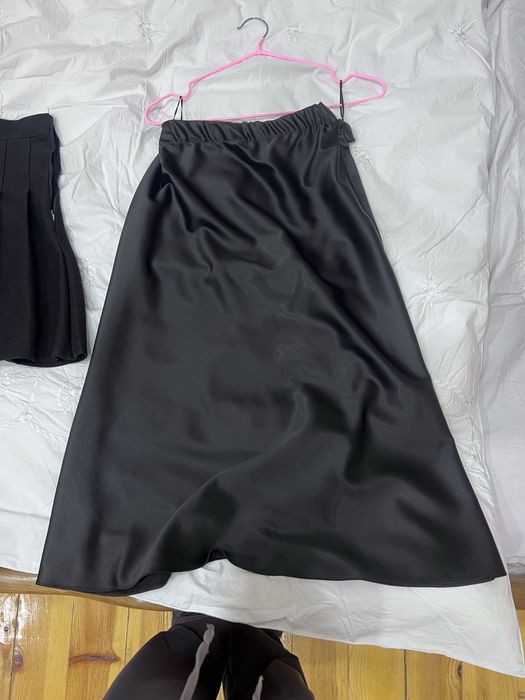 Женская Юбка атласная черная