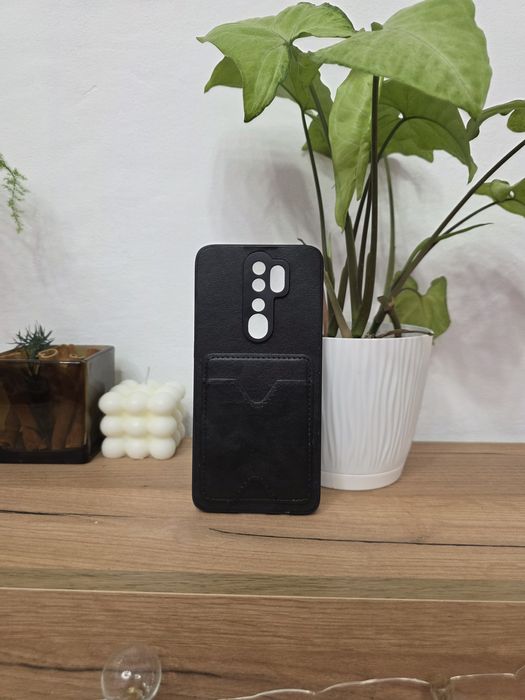 Продам чехлы на смартфон Xiaomi Note 8 pro