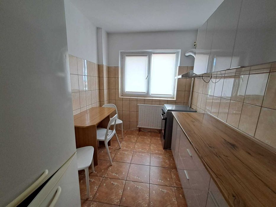 Apartament de inchiriat 3 camere Berceni Aparatorii Patriei