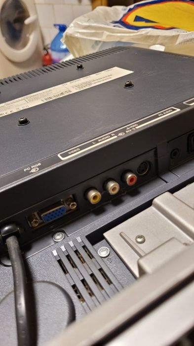 Телевизор  Toshiba 15 инча