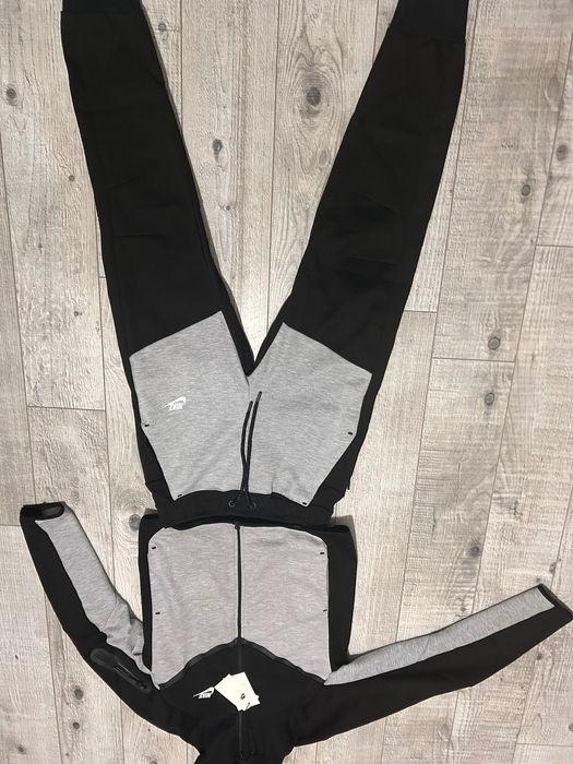 Trening nike tech nou nout