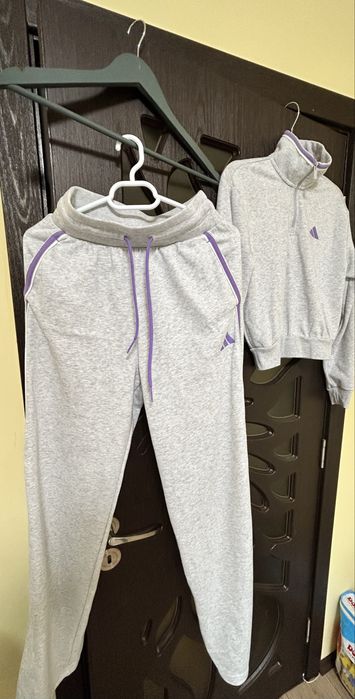 Оригинален дамски комплект Adidas