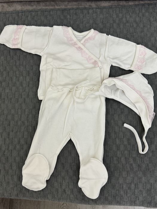 На выписку комплект