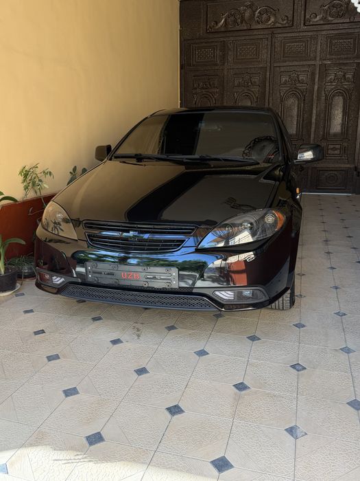 Gentra 2021  Qora