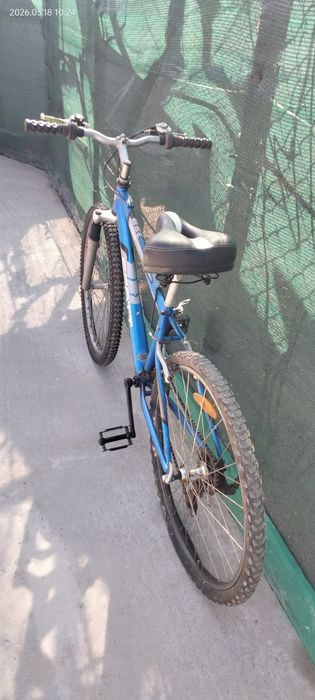Vând bicicletă bună de deplasări + laptop HP probook 6560b  3+3 mil