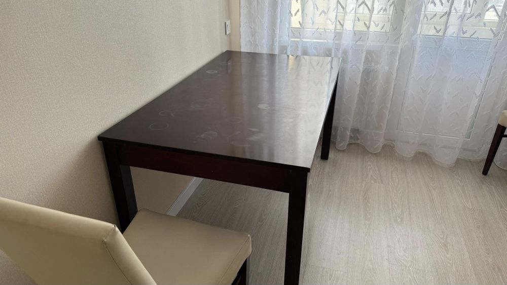 Кухонный    стол