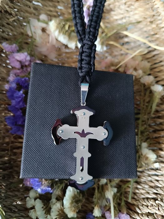 Мъжки плетени гердани