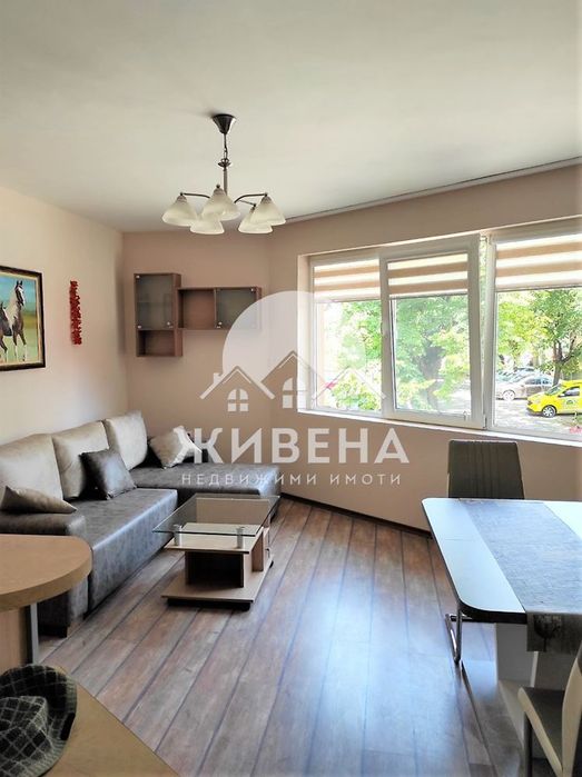 Дава се под наем Тристаен апартамент в Варна, Левски - 82 кв.м за 665 € - Снимка #2