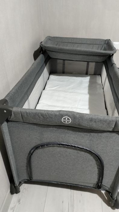 Кроватка-манеж детская