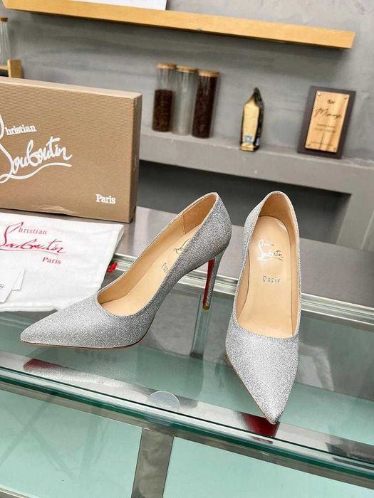 Tocuri Louboutin Cristale