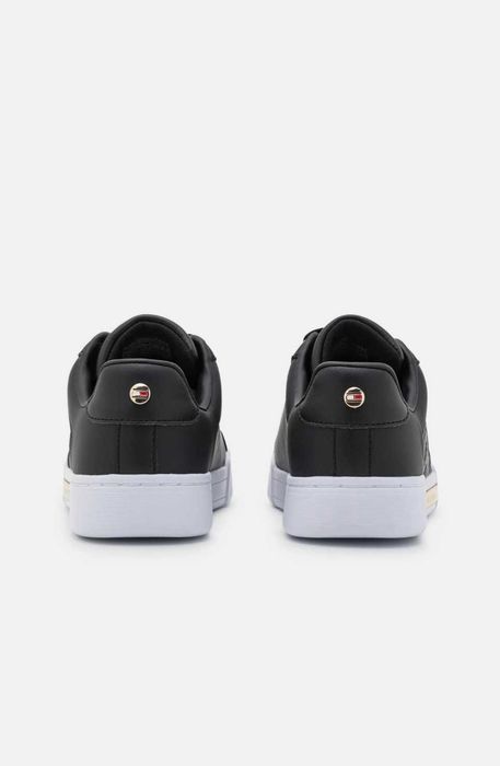 Tommy Hilfiger 36 номер, черни кожени сникърси, кецове с връзки нови