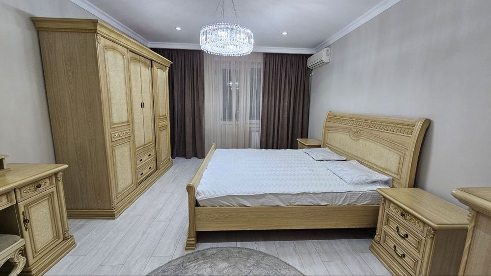 3 комн. Центр, М.ОЙБЕК, ЦУМ.  СВОЯ!