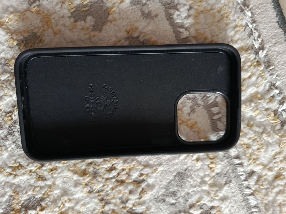 продам чехол айфон 13