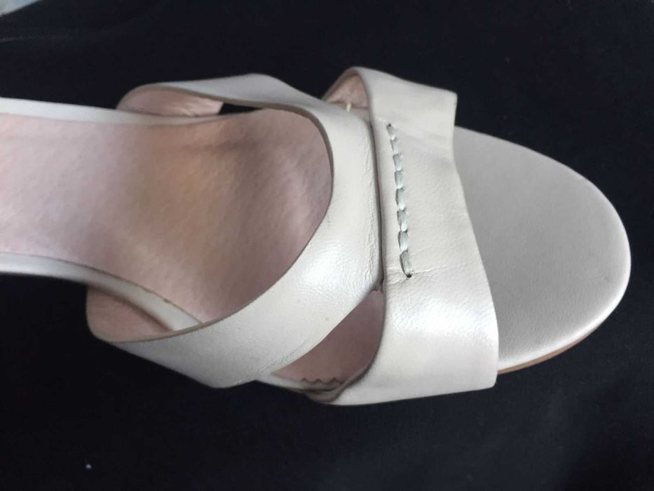 Туфли  кожа 38- 39 раз.