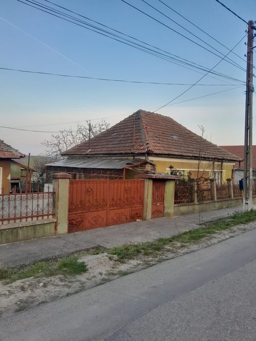 Casa de vanzare in cordau