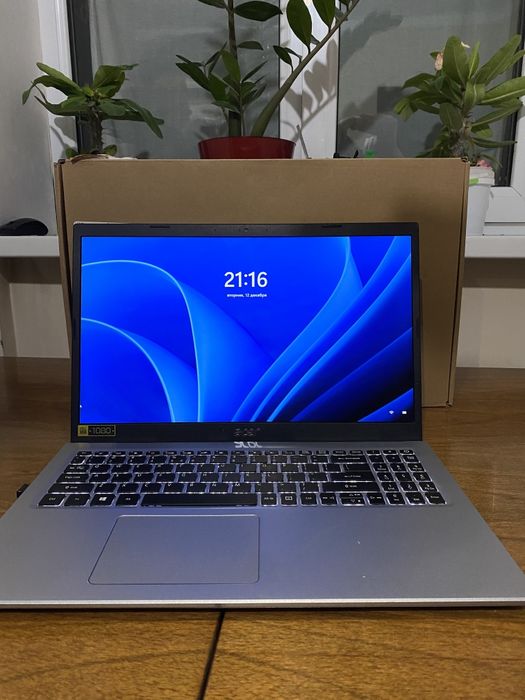 Notebook Acer core I3