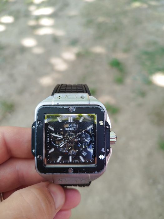 Vând ceas Hublot