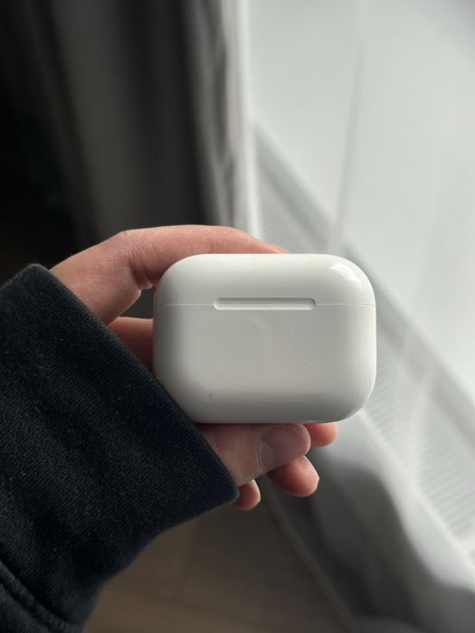 Продам Airpods Pro