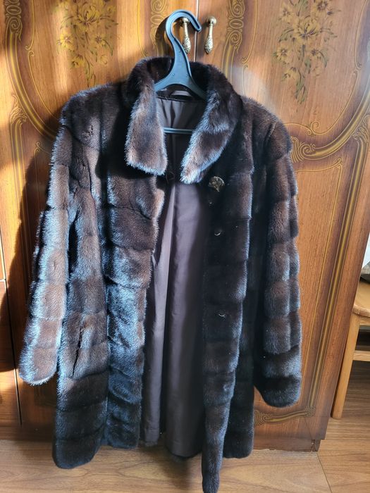 Продам шубу из норки