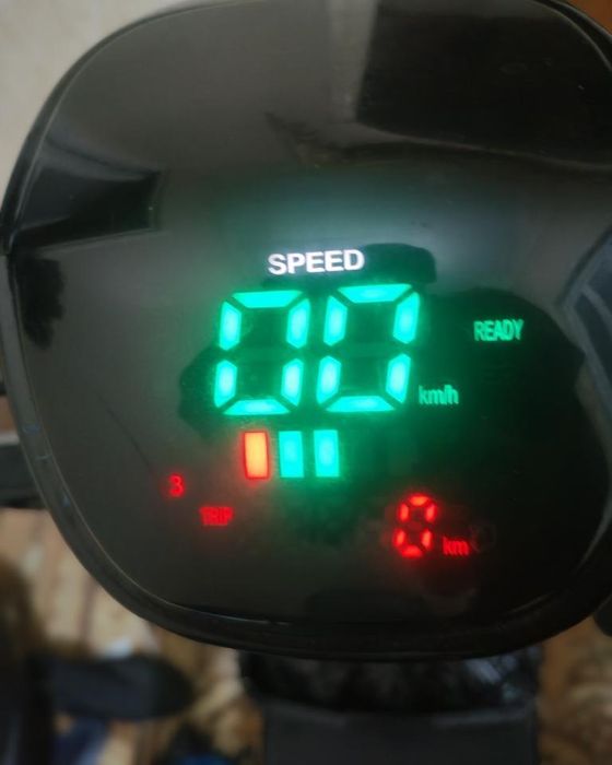 Продаётся скутер Bonvi