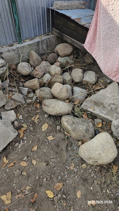 Отдам камни для строительства