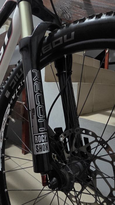 Bicicleta MTB Ghost Actinum 5700