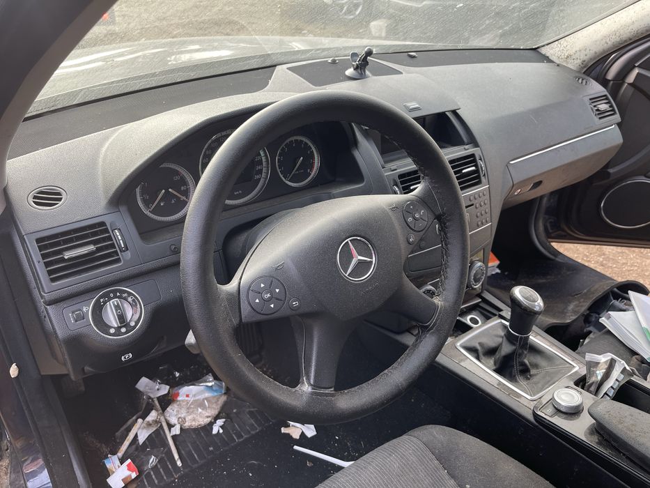 Mercedes C-class w204 на части