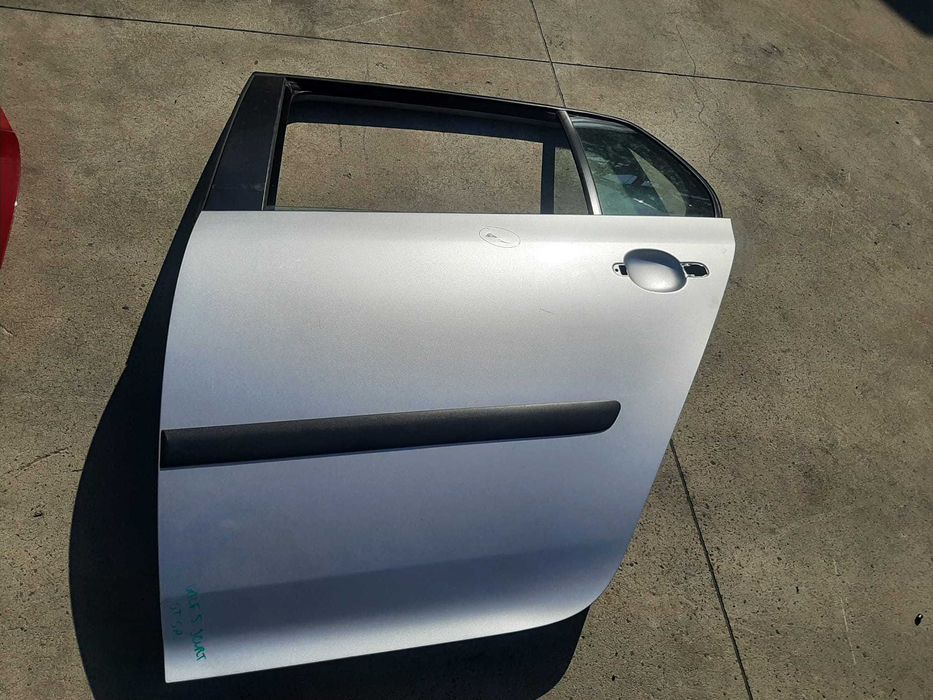usa portiera stanga spate  vw golf 5 scurt