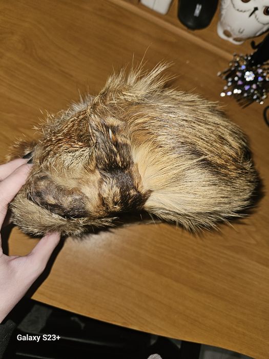 Caciula din blana naturala de vulpe