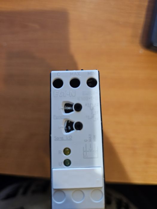 Senzor de miscare ilum.intreruptor contactor releu de nivel apa in put