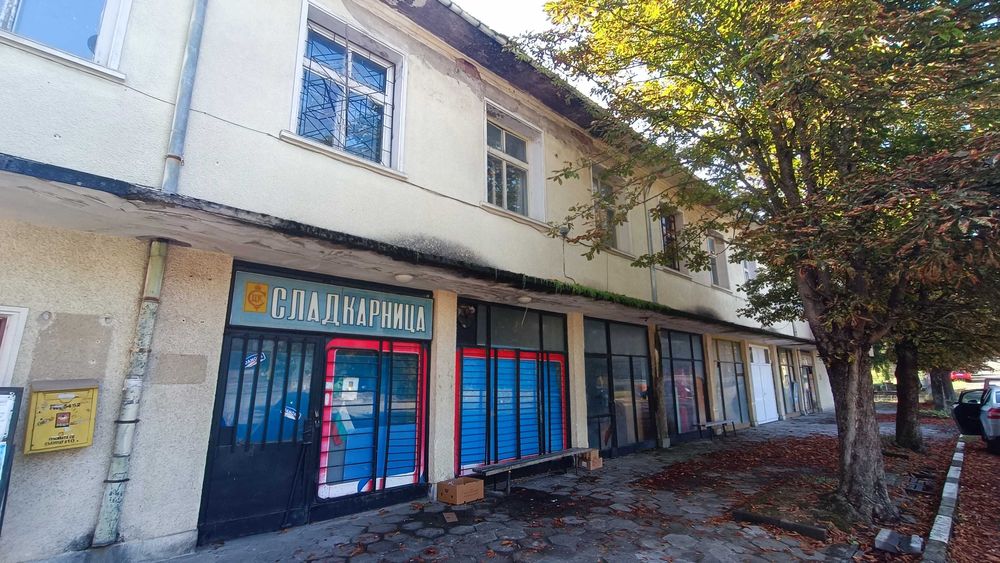 Продава пром. помещение / склад