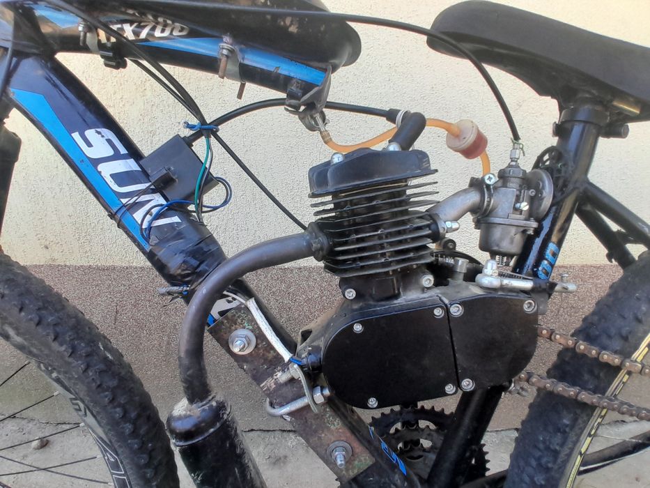 Bicicleta cu motor