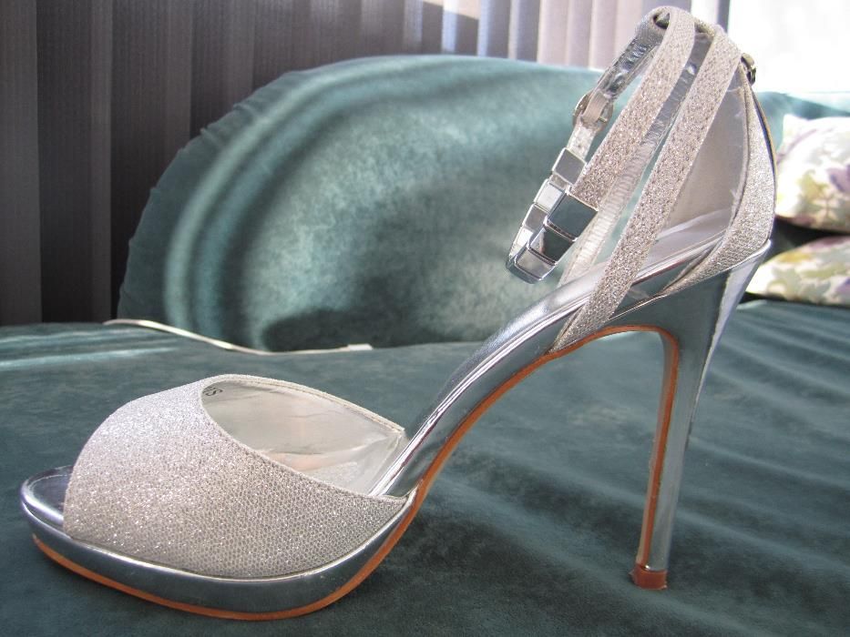 Официални обувки