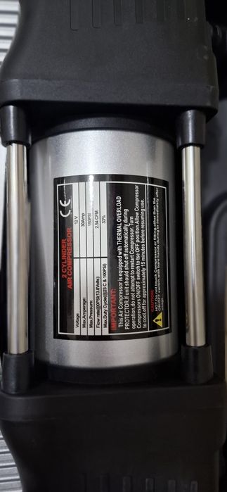 Автомобилный насос электрические двухпоршневой