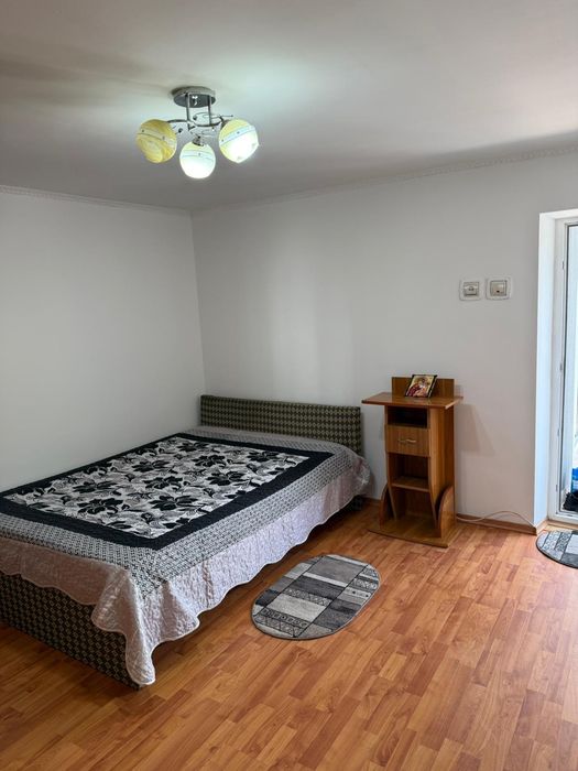 Casă complet renovată de vânzare în Tecuci – gata de mutat!