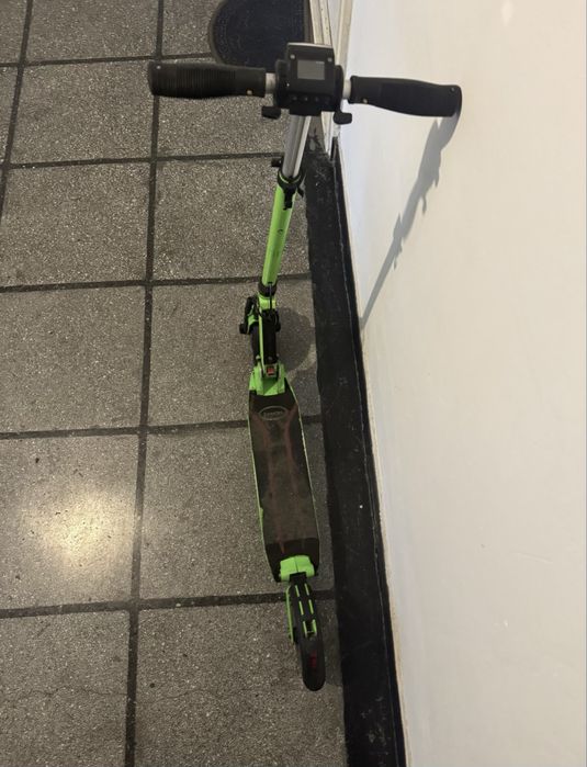 Trotineta electrica ETWOW BOOSTER S