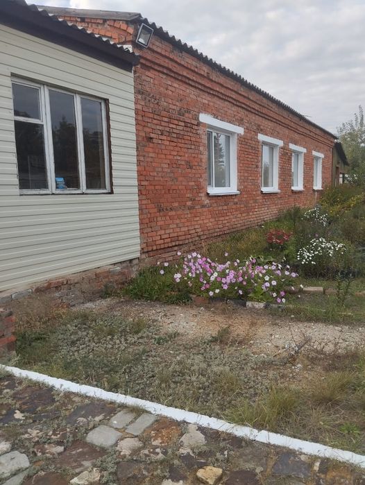 продам дом на земле 147 кв. м