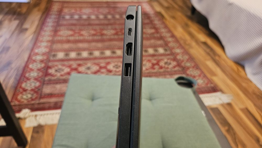 Laptop Dell Latitude 7390 baterie noua