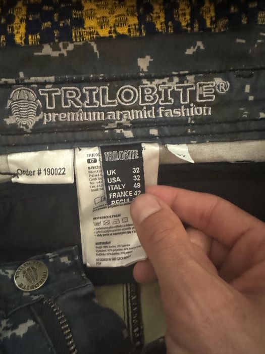 Vand exhipament moto(casca ,geaca ,pantaloni )