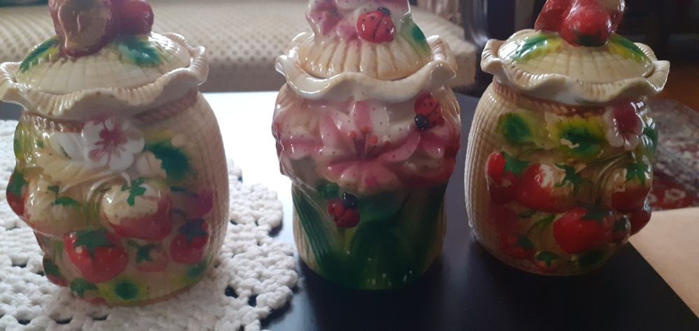 Буркани за подправки