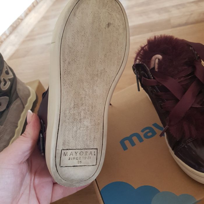 Детски обувки Mayoral и Mustang