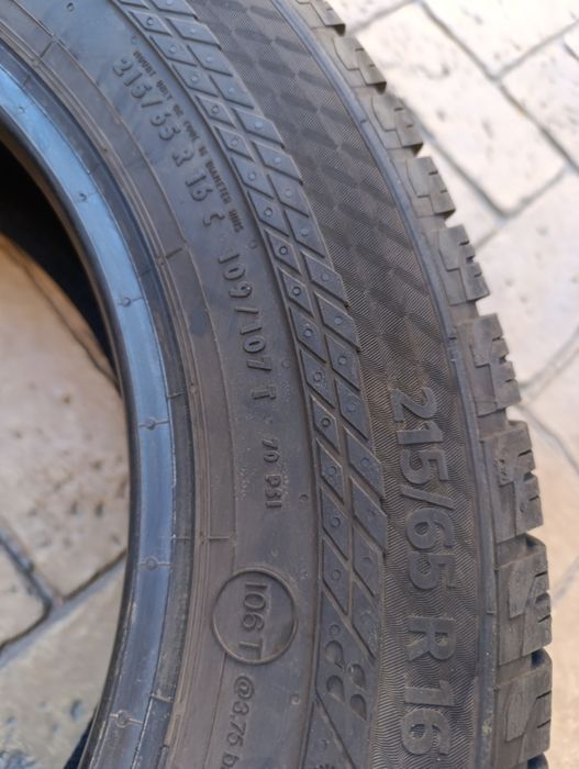Всесезонни гуми Continental 215/65/16 C Dot 2022
