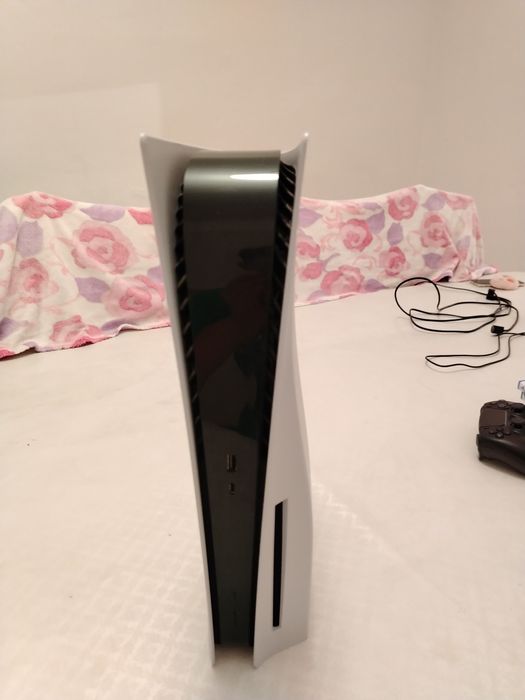 Пластеишын 5 4 игры 2 джостика