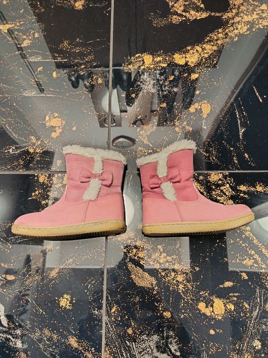 Cizmulițe fetițe, îmblănite mărimea 24.