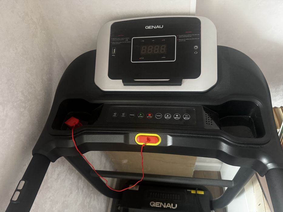 Беговая дорожка Genau