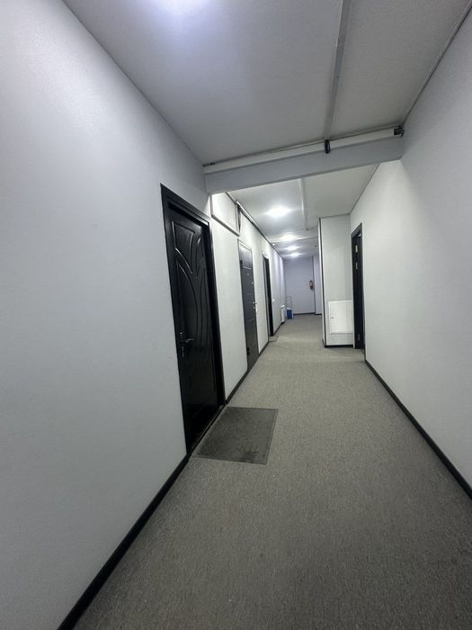 Аренда 1000 кв 2 этаж первая линия метро рядом Юнусабад